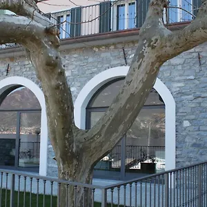 https://i-platani-lezzeno.it-lombardy.com